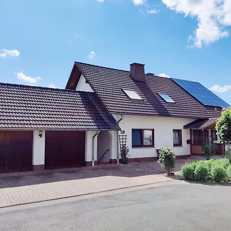 Edersonne Apartmán *