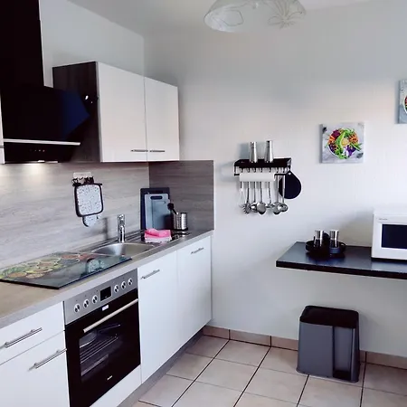 アパート Edersonne *